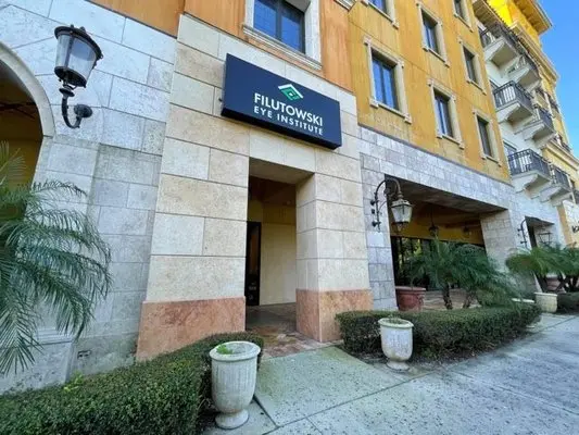 Filutowski Eye Institute Orlando location exterior